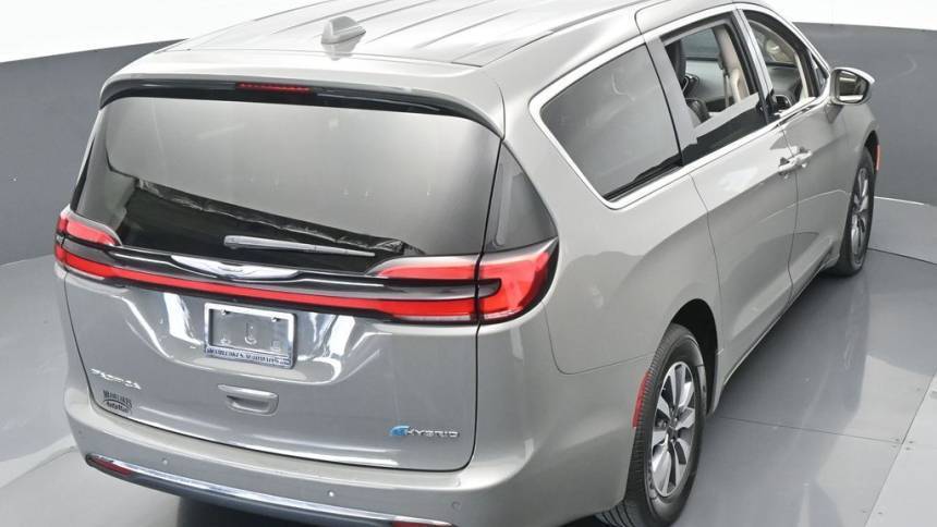 2022 Chrysler Pacifica 2C4RC1L76NR161026