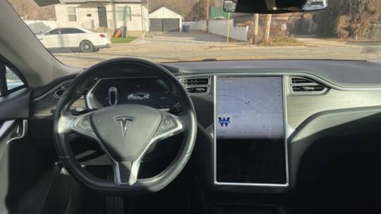 2014 Tesla Model S 5YJSA1H12EFP35211