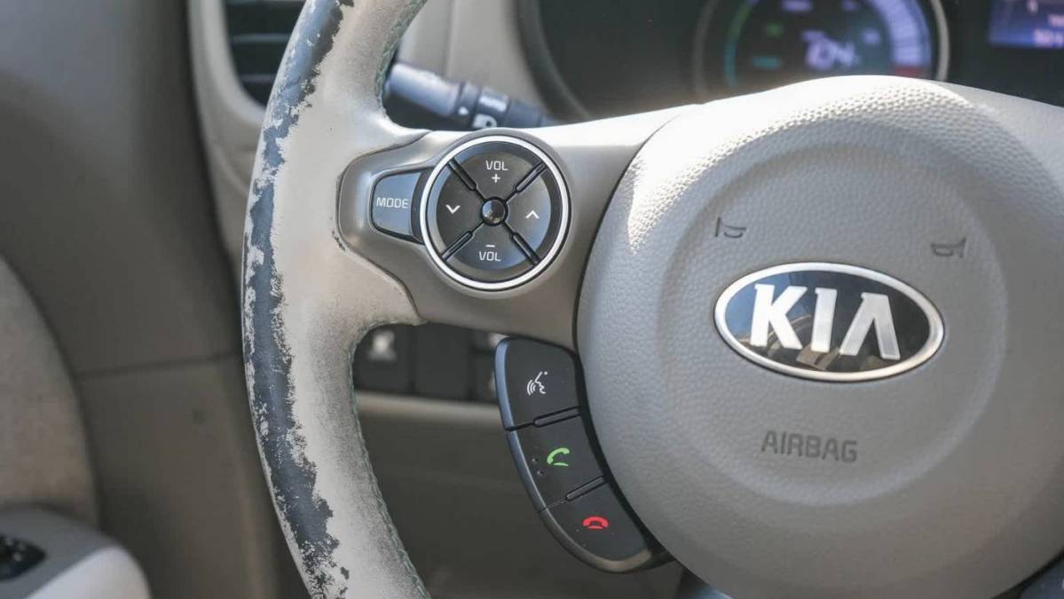 2017 Kia Soul KNDJP3AE6H7019585