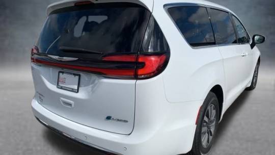 2023 Chrysler Pacifica 2C4RC1L70PR542051