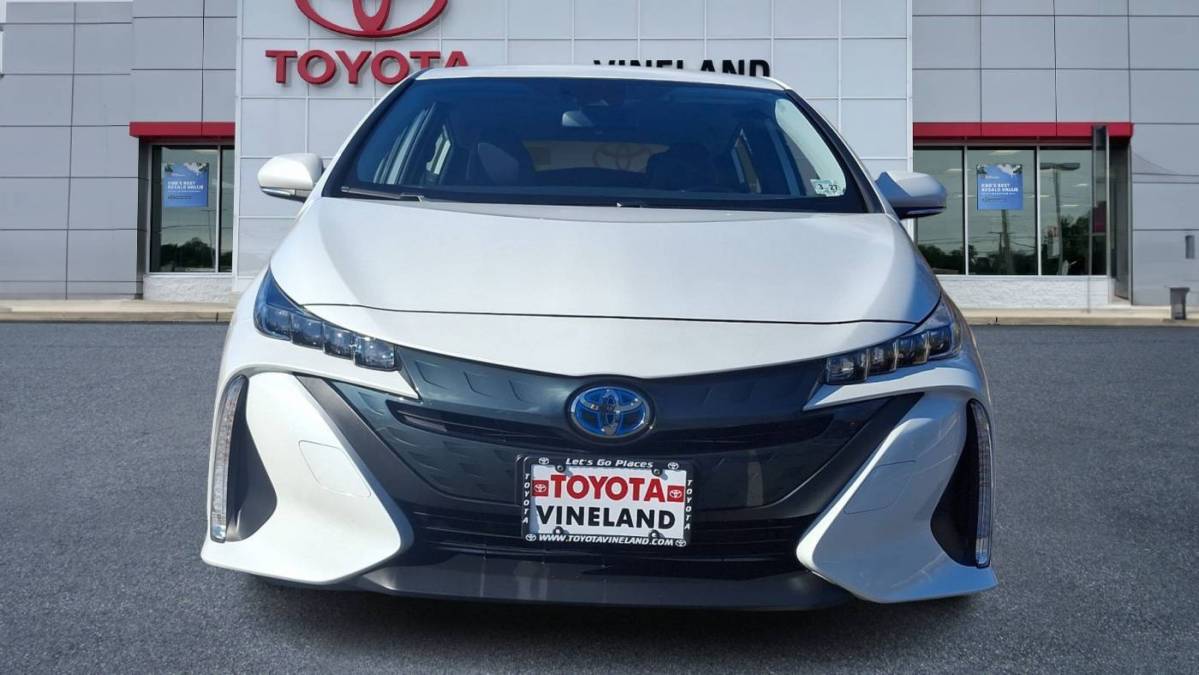 2022 Toyota Prius Prime JTDKAMFP5N3210259