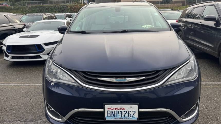 2018 Chrysler Pacifica 2C4RC1L78JR183703