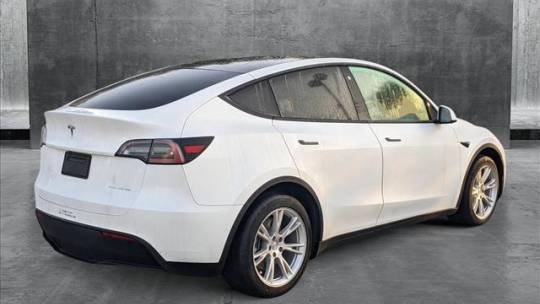 2020 Tesla Model Y 5YJYGDEE0LF020748