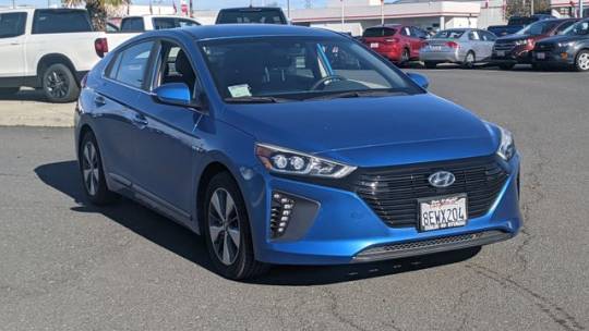 2018 Hyundai IONIQ KMHC75LD8JU103211