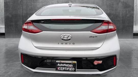 2018 Hyundai IONIQ KMHC65LD8JU069208