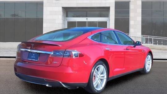 2014 Tesla Model S 5YJSA1H21EFP62781