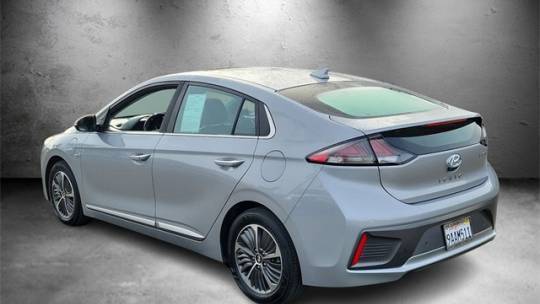 2020 Hyundai IONIQ KMHCX5LD8LU200086