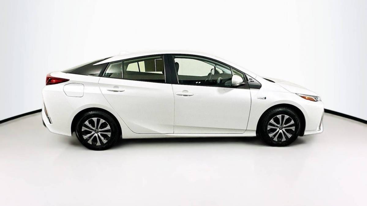 2022 Toyota Prius Prime JTDKAMFP6N3209802