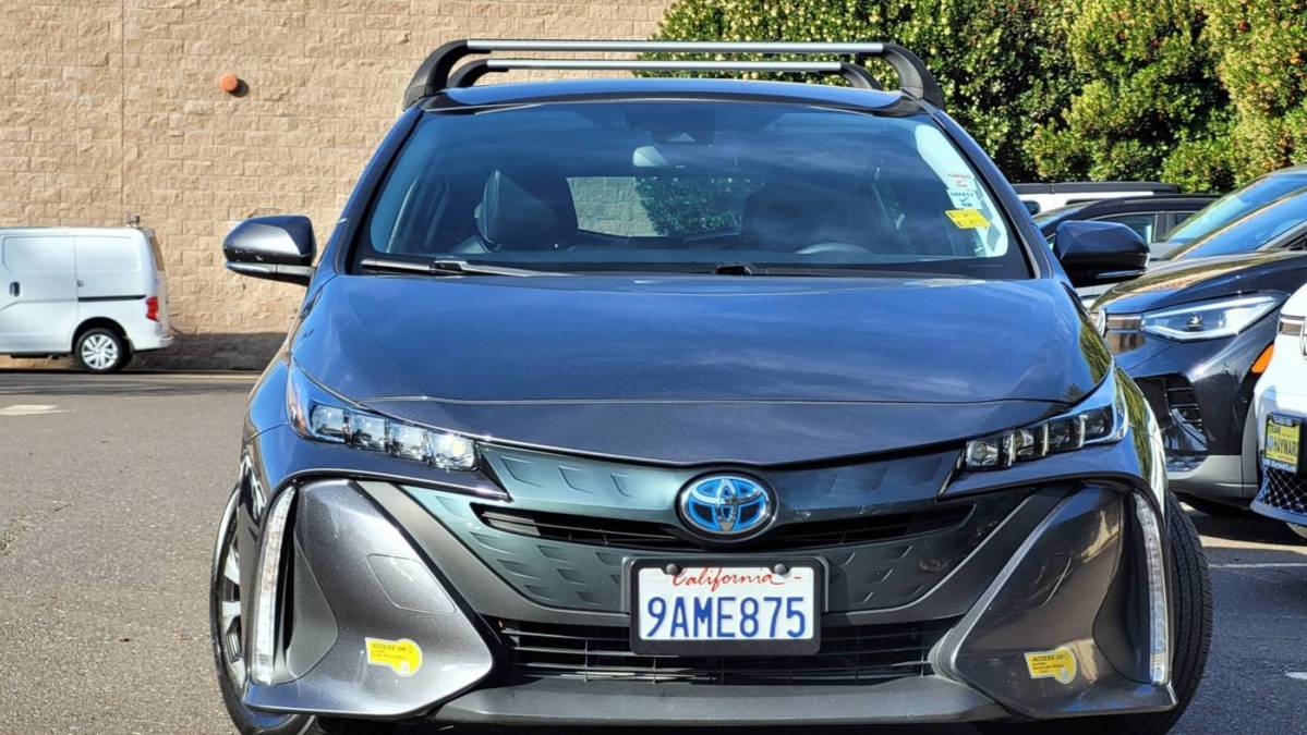 2022 Toyota Prius Prime JTDKAMFP1N3211196