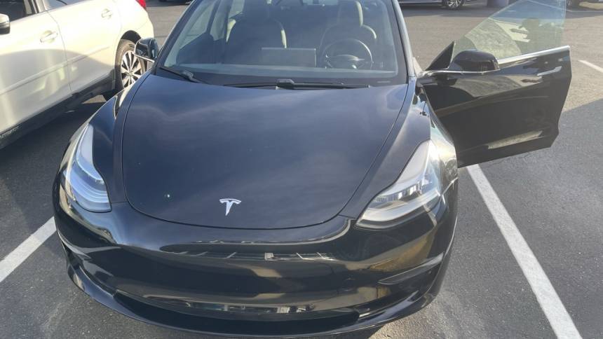 2018 Tesla Model 3 5YJ3E1EA9JF057791