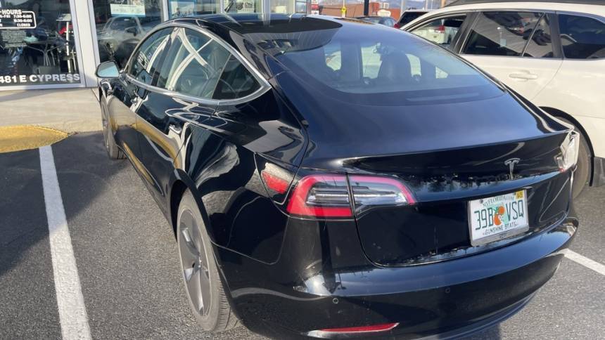 2018 Tesla Model 3 5YJ3E1EA9JF057791