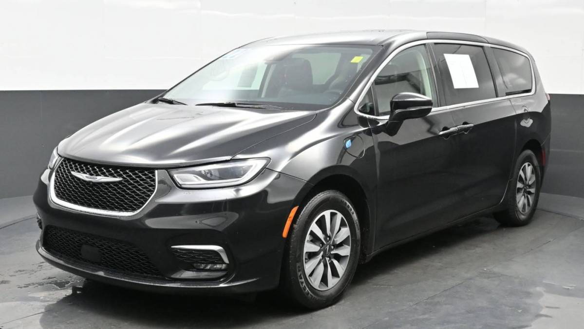 2022 Chrysler Pacifica 2C4RC1L75NR173474