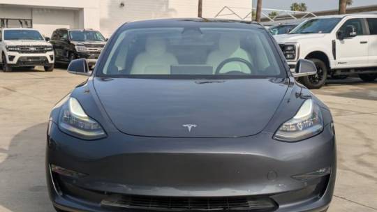 2018 Tesla Model 3 5YJ3E1EB0JF085472