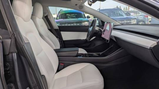 2018 Tesla Model 3 5YJ3E1EB0JF085472