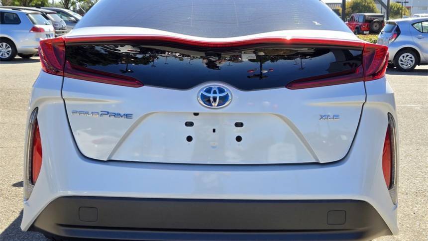 2022 Toyota Prius Prime JTDKAMFPXN3220852