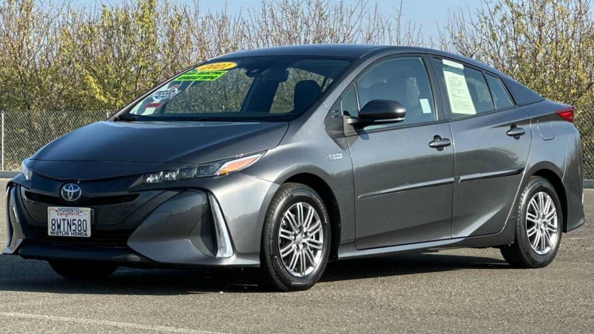 2021 Toyota Prius Prime JTDKAMFP6M3175861