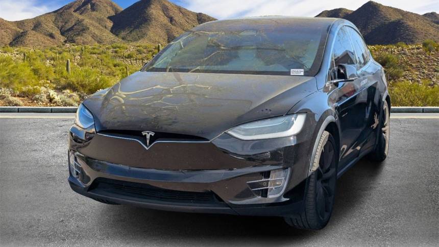 2017 Tesla Model X 5YJXCBE47HF068810