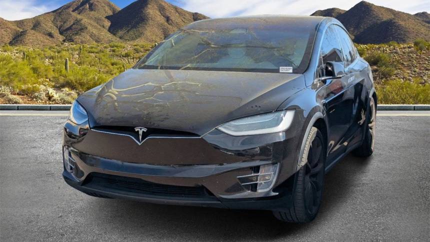 2017 Tesla Model X 5YJXCBE47HF068810