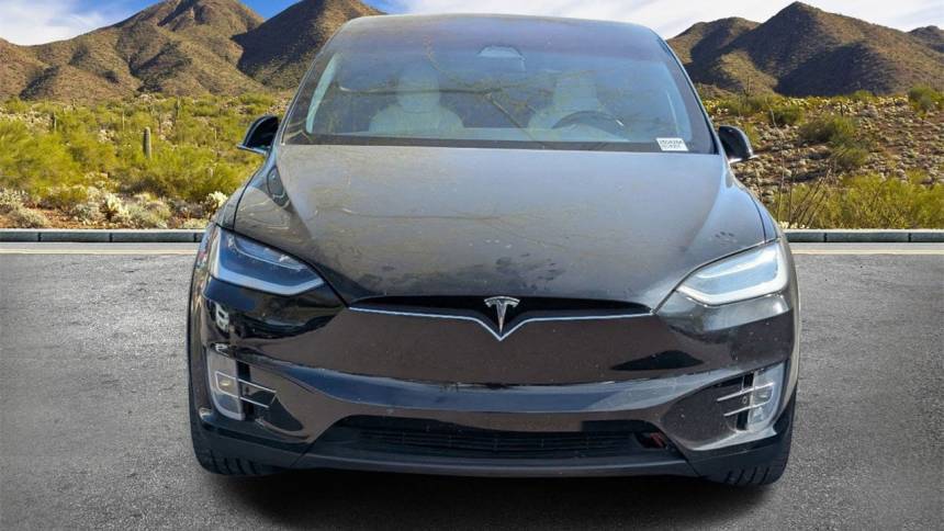 2017 Tesla Model X 5YJXCBE47HF068810