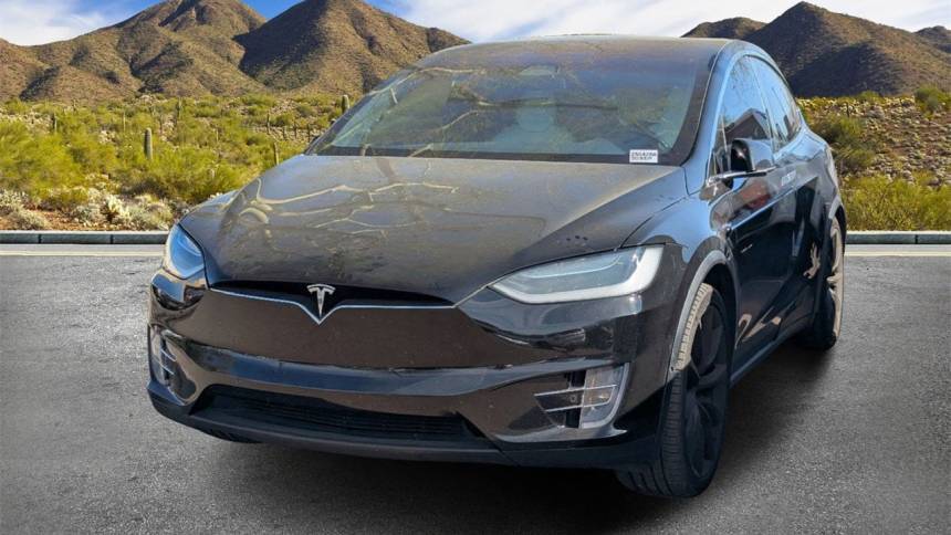 2017 Tesla Model X 5YJXCBE47HF068810