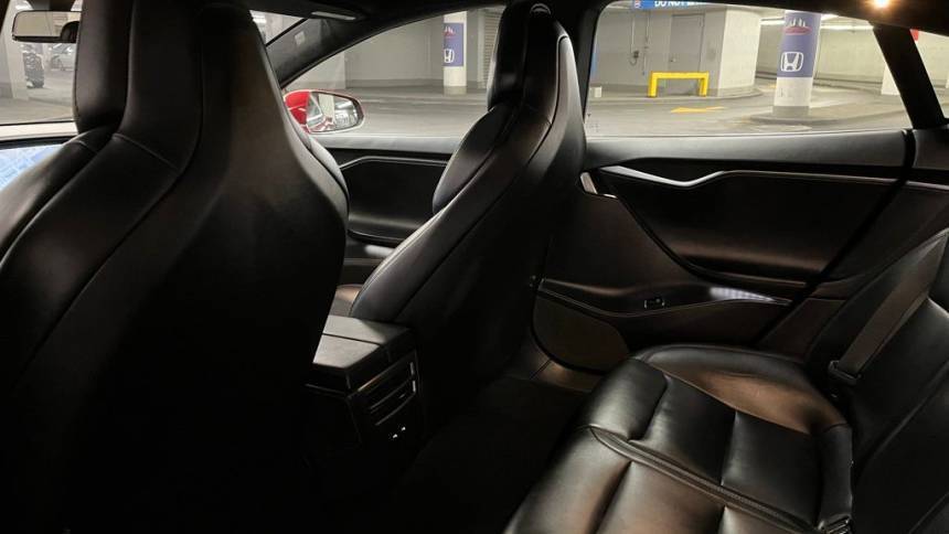 2019 Tesla Model S 5YJSA1E21KF306330