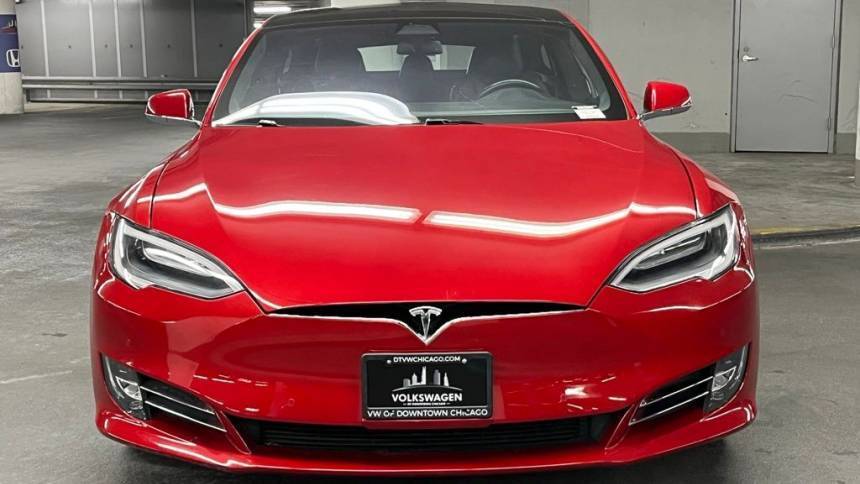 2019 Tesla Model S 5YJSA1E21KF306330