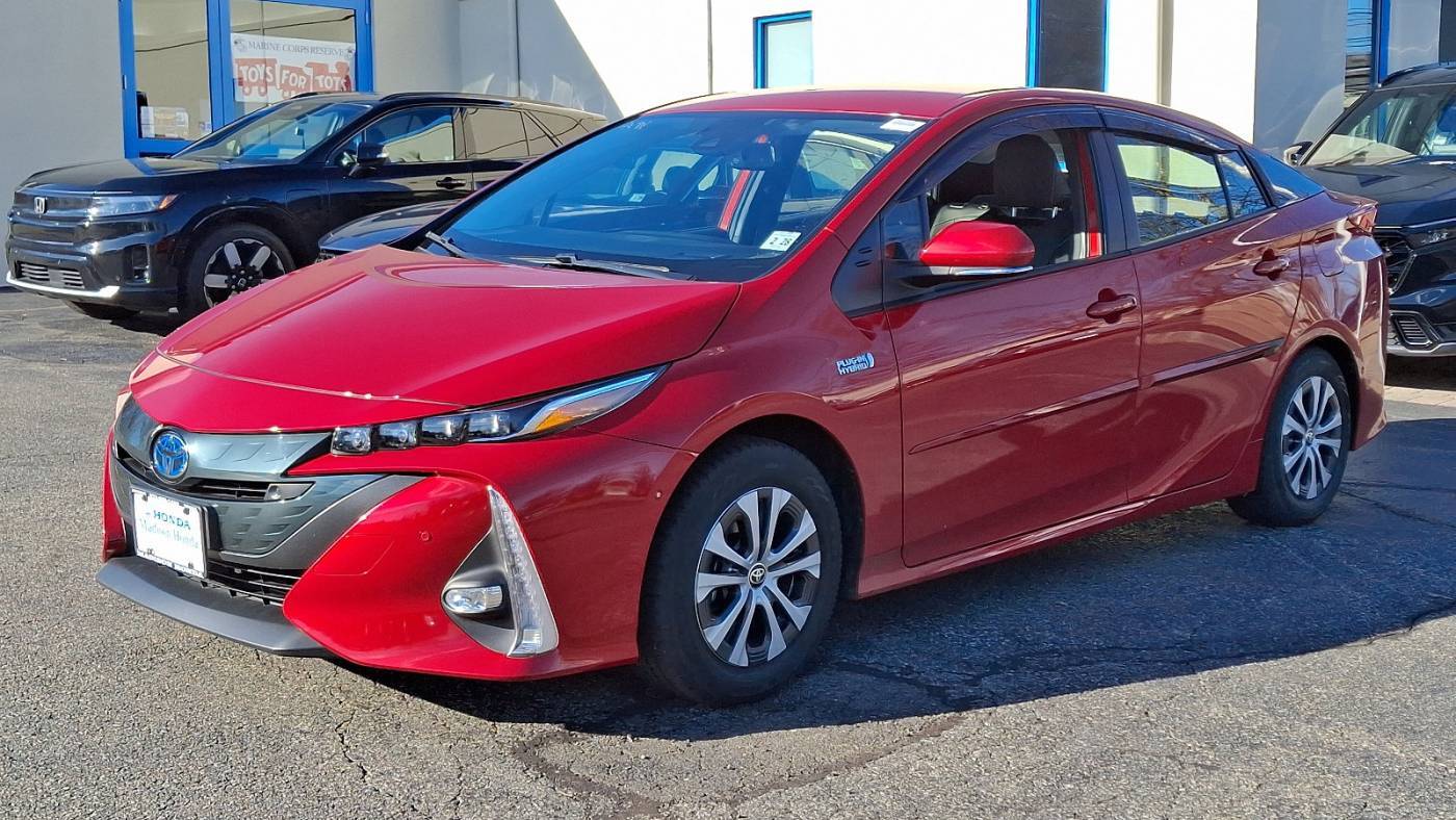 2022 Toyota Prius Prime JTDKAMFP5N3226798