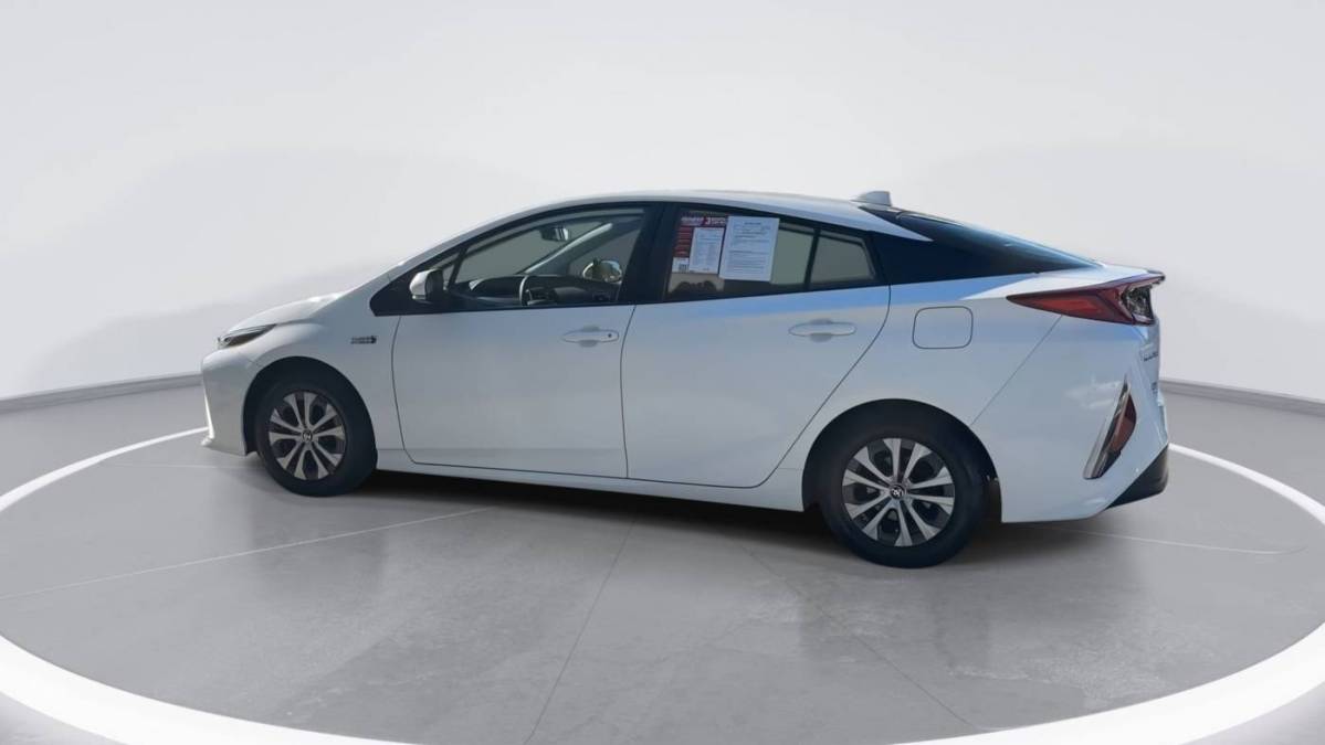 2021 Toyota Prius Prime JTDKAMFP3M3191645