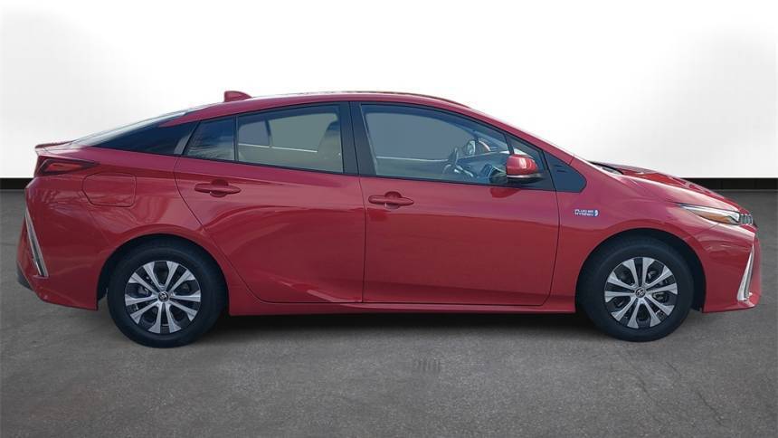 2021 Toyota Prius Prime JTDKAMFP4M3193548