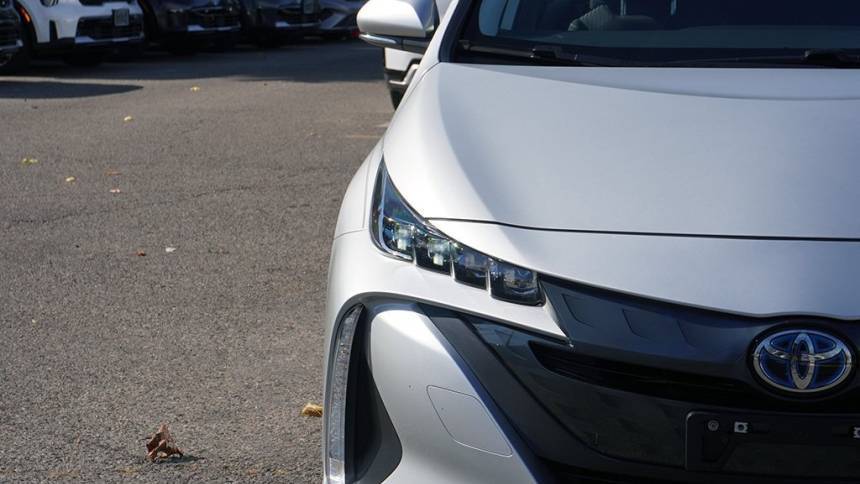 2021 Toyota Prius Prime JTDKAMFP4M3190388