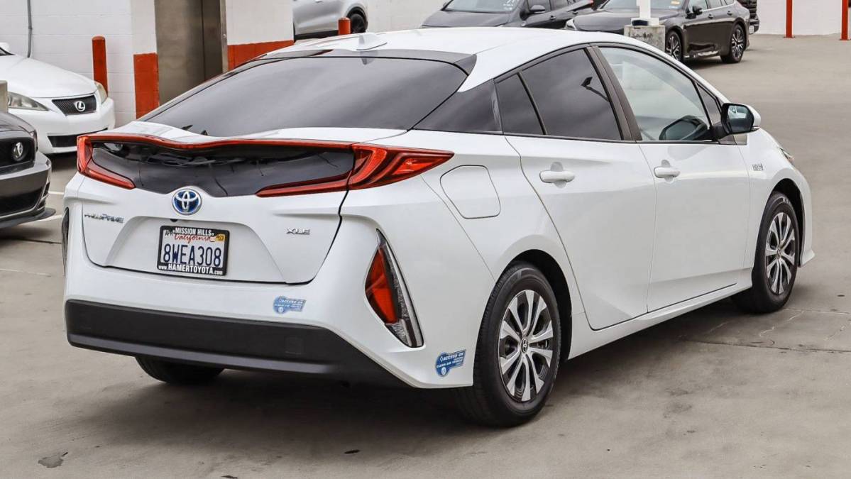 2021 Toyota Prius Prime JTDKAMFP7M3189851