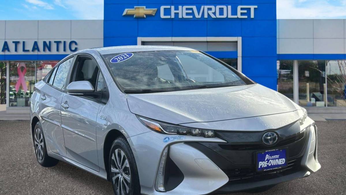 2021 Toyota Prius Prime JTDKAMFP6M3193356