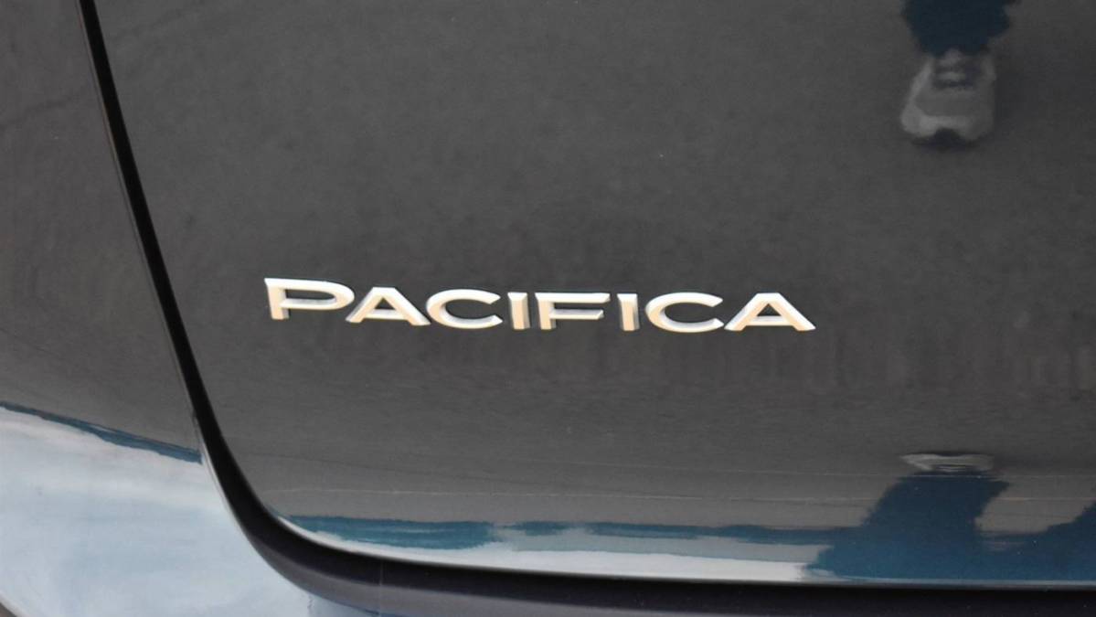 2022 Chrysler Pacifica 2C4RC1N71NR148570