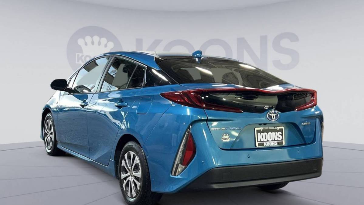 2022 Toyota Prius Prime JTDKAMFP1N3228032