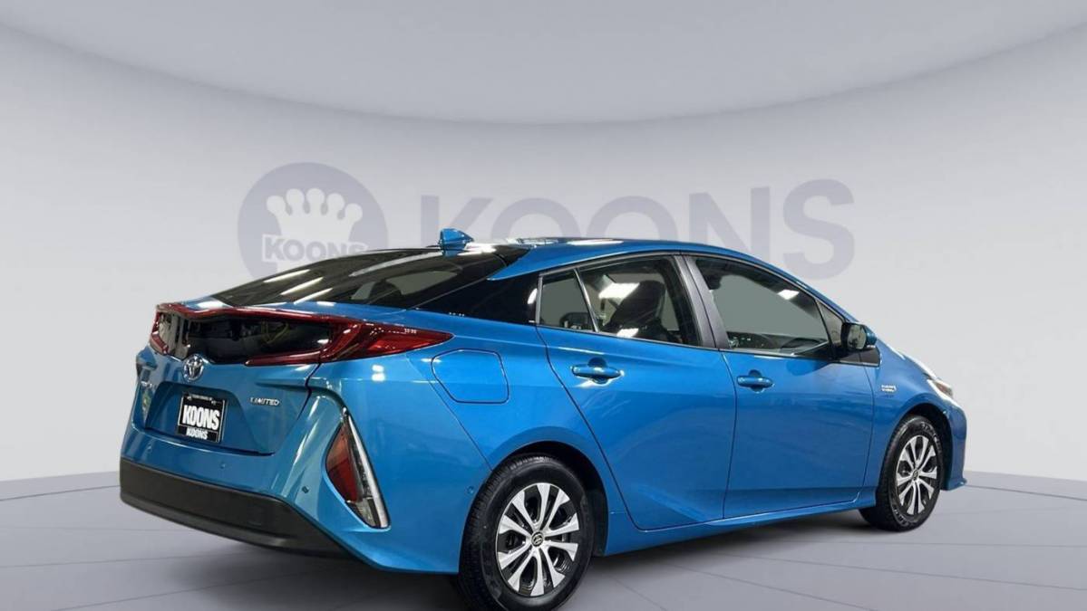 2022 Toyota Prius Prime JTDKAMFP1N3228032