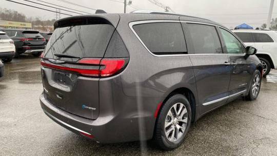 2023 Chrysler Pacifica 2C4RC1N71PR569868