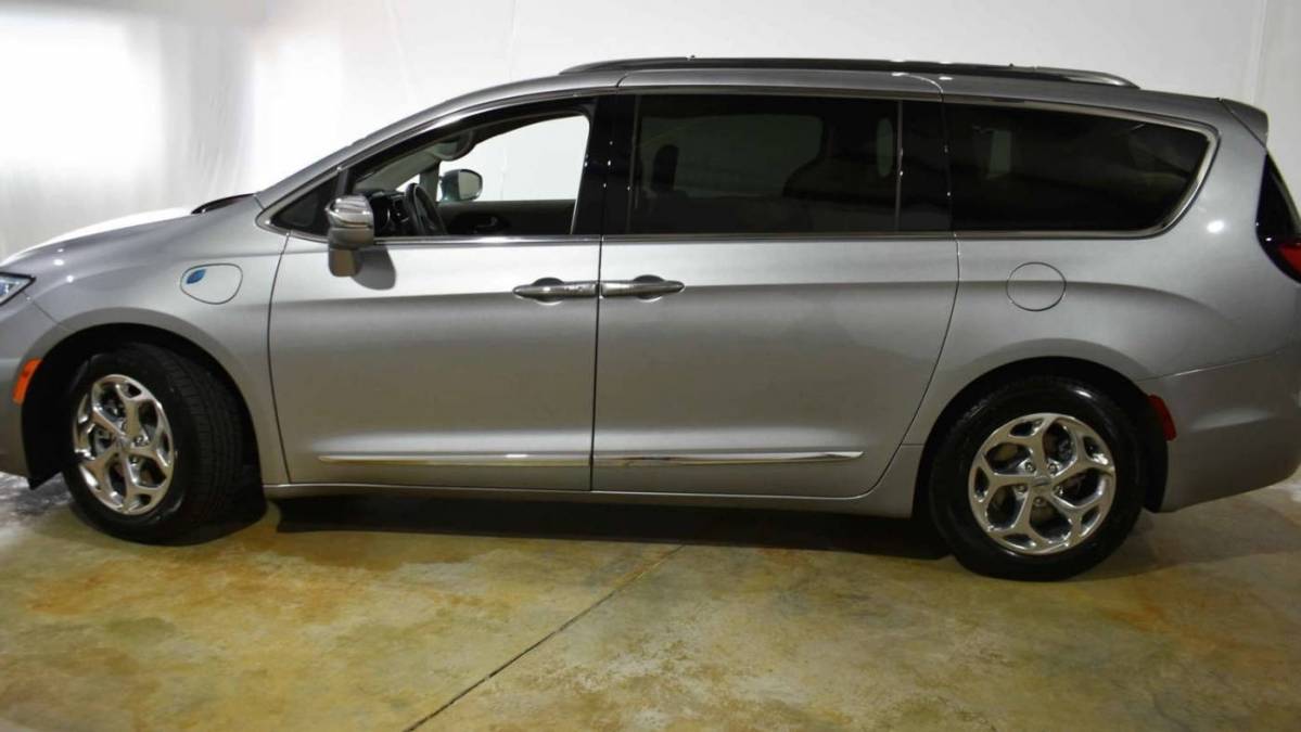 2021 Chrysler Pacifica 2C4RC1S75MR526747