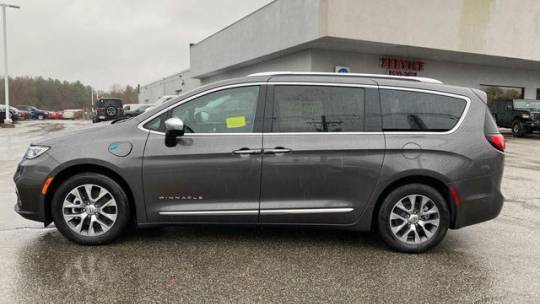 2023 Chrysler Pacifica 2C4RC1N71PR569868