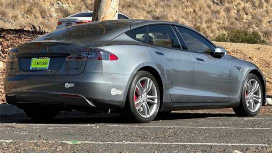 2014 Tesla Model S 5YJSA1H17EFP47502