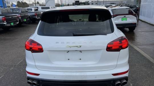 2016 Porsche Cayenne WP1AE2A23GLA58628