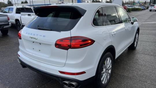 2016 Porsche Cayenne WP1AE2A23GLA58628