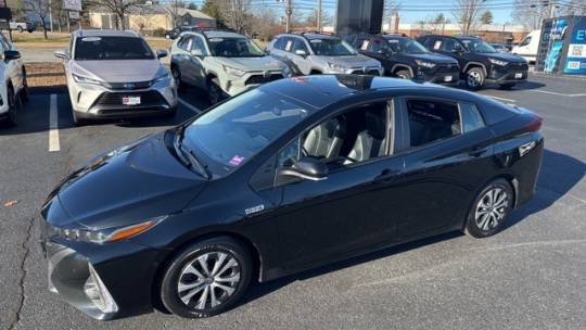 2021 Toyota Prius Prime JTDKAMFP7M3175982