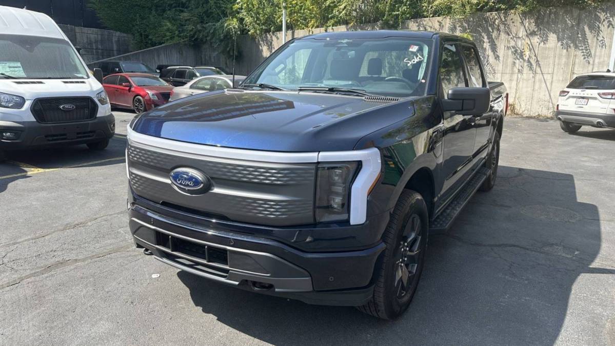 2023 Ford F-150 Lightning 1FT6W1EV5PWG39940