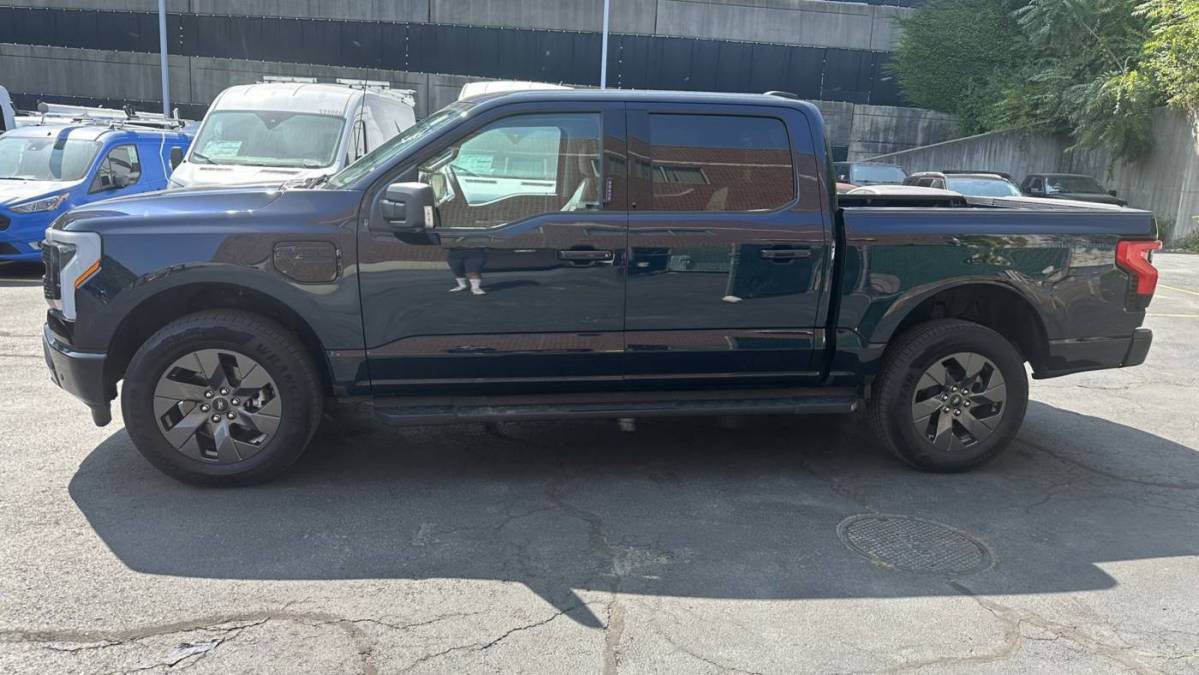 2023 Ford F-150 Lightning 1FT6W1EV5PWG39940