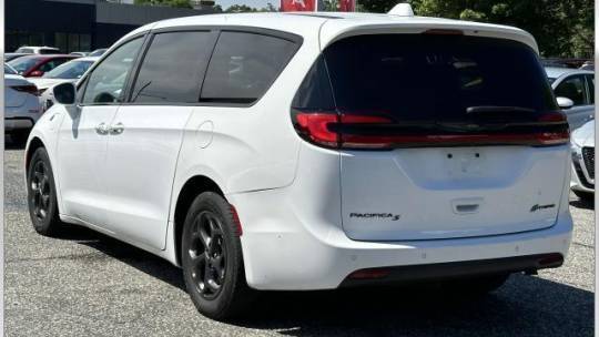 2022 Chrysler Pacifica 2C4RC1S78NR161126