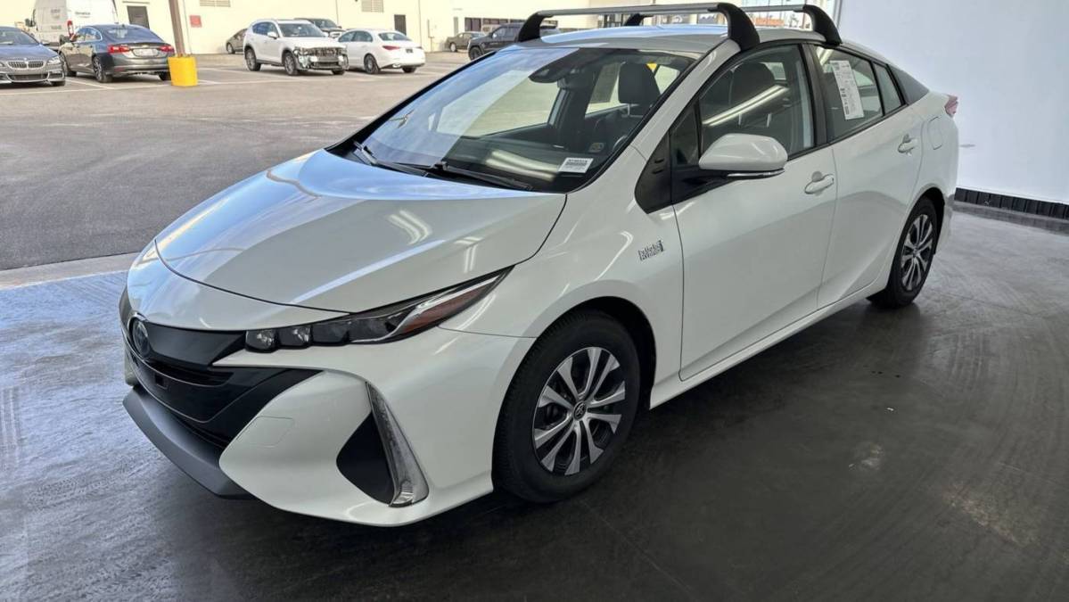 2021 Toyota Prius Prime JTDKAMFP8M3166224