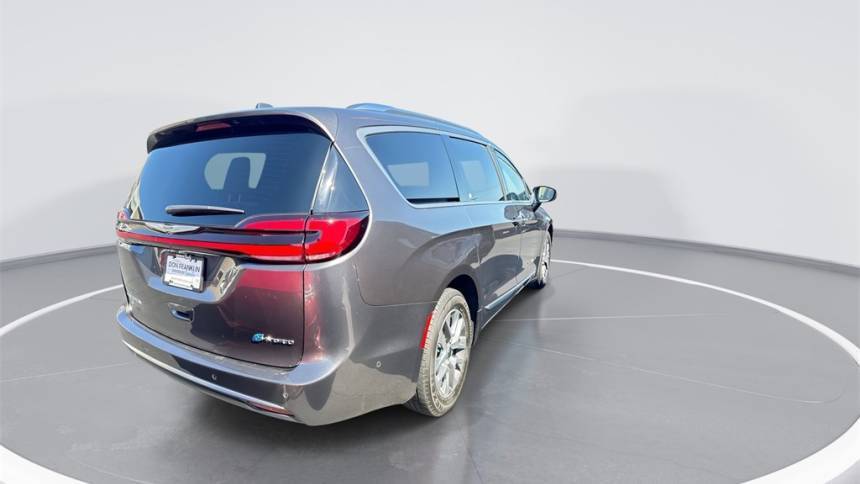 2022 Chrysler Pacifica 2C4RC1N75NR209449