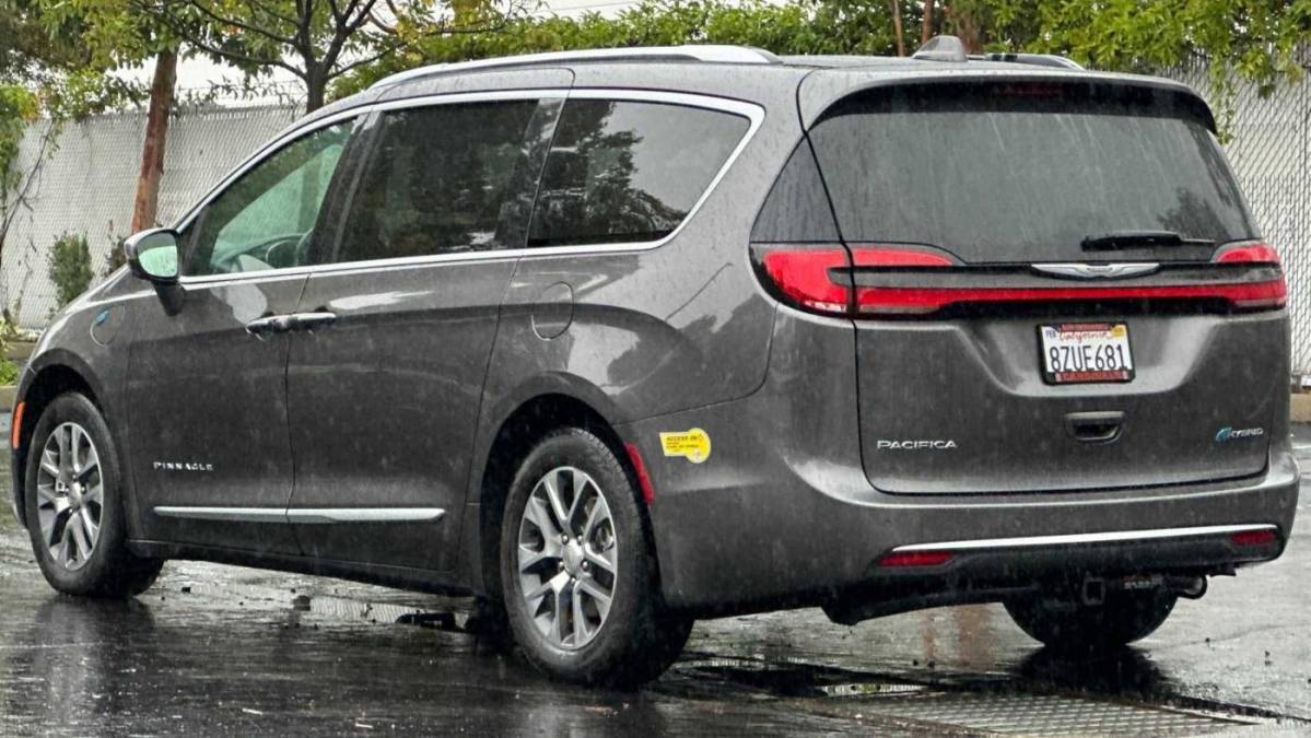 2022 Chrysler Pacifica 2C4RC1N7XNR111047