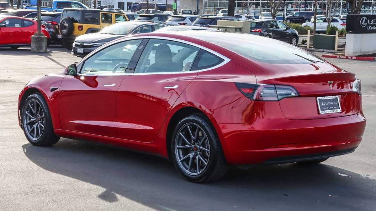 2019 Tesla Model 3 5YJ3E1EA9KF306933