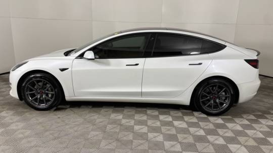 2018 Tesla Model 3 5YJ3E1EA2JF005807